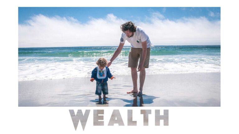 wealth-rich-motivational-quote-dad-plays-with-son-beach-inspirational-picture