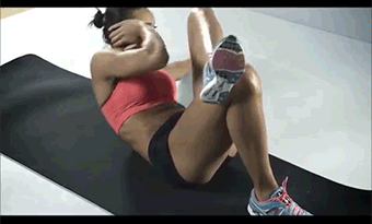 Sloping diagonally to the right elbow to the left leg of the leg and vice versa. Pay attention to the amplitude of the motion, the width of the motion.