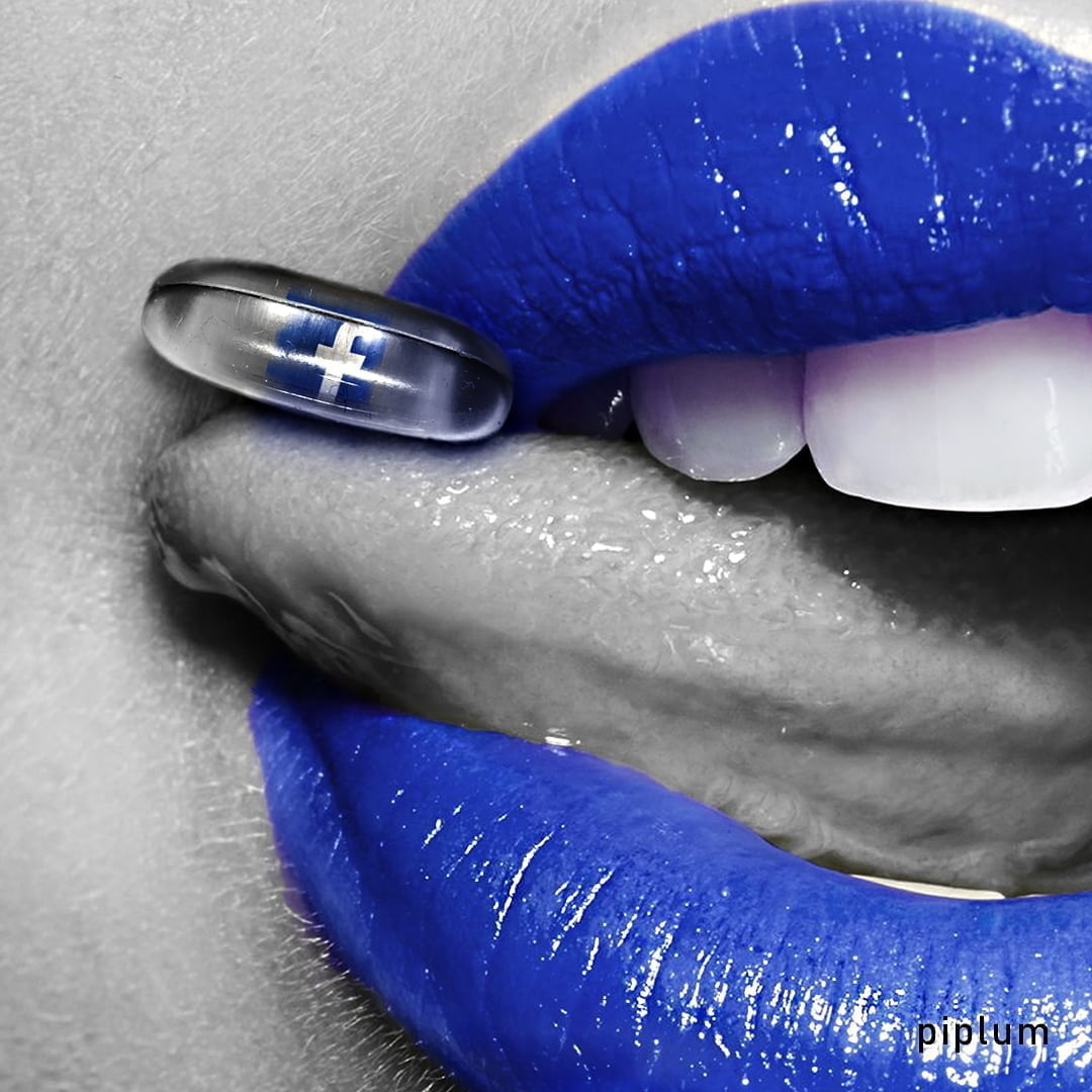 Facebook-pill-on-blue-lips-Social-network-art-Surreal-art-photo-manipulation-fashio