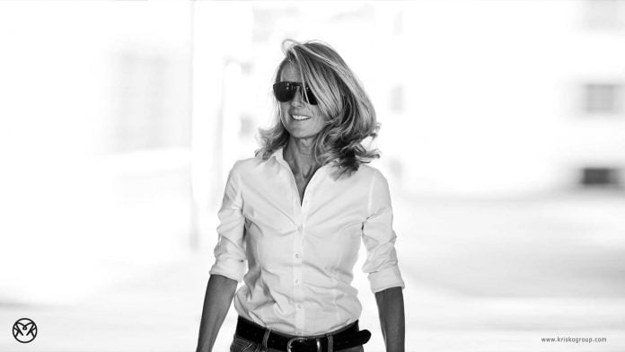 Simple Tips How To Look Beautiful At 60 Simple-Tips-How-To-Look-Beautiful-At-60