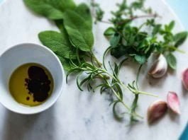best-oils-for-women-skin