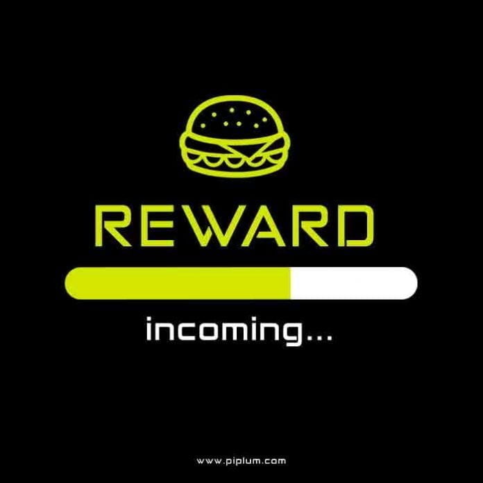Reward yourself. Uplifting gym quote for women after hard training day. Reward-yourself-Uplifting-gym-quote-for-women-after-hard-training-day